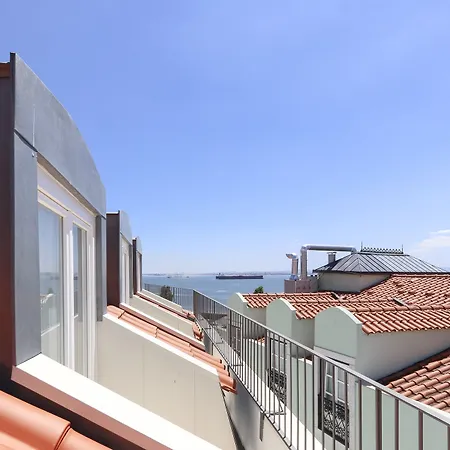 Alfama Golden View By Homing Lisbon